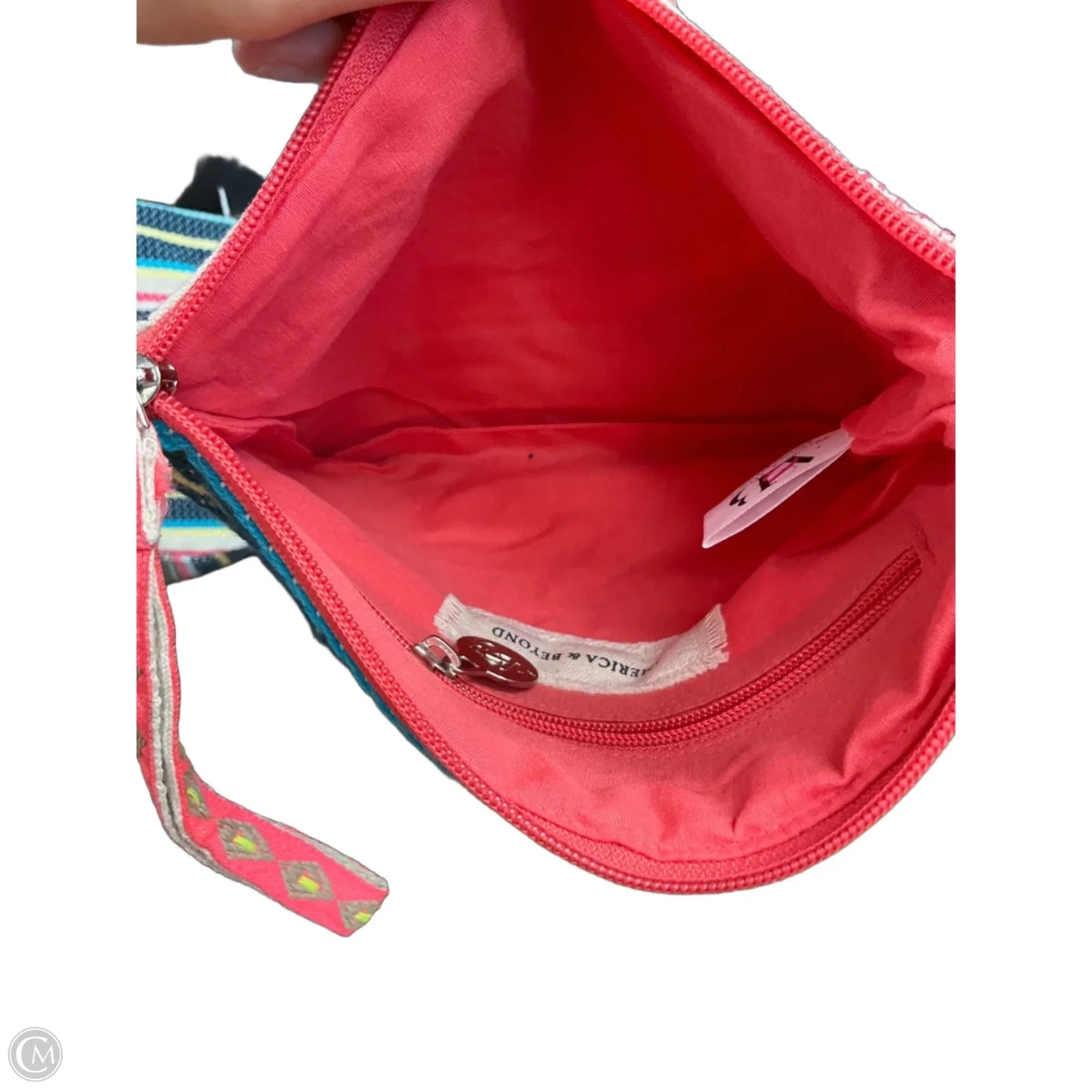 Tote By Cmb, Size: Large