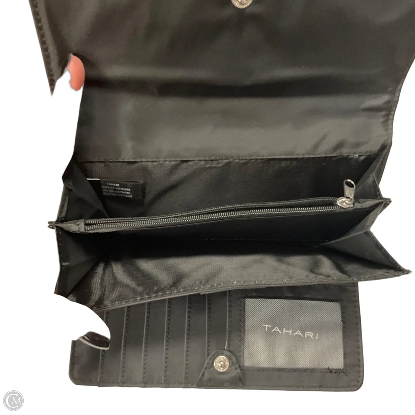 Wallet By Tahari, Size: Medium