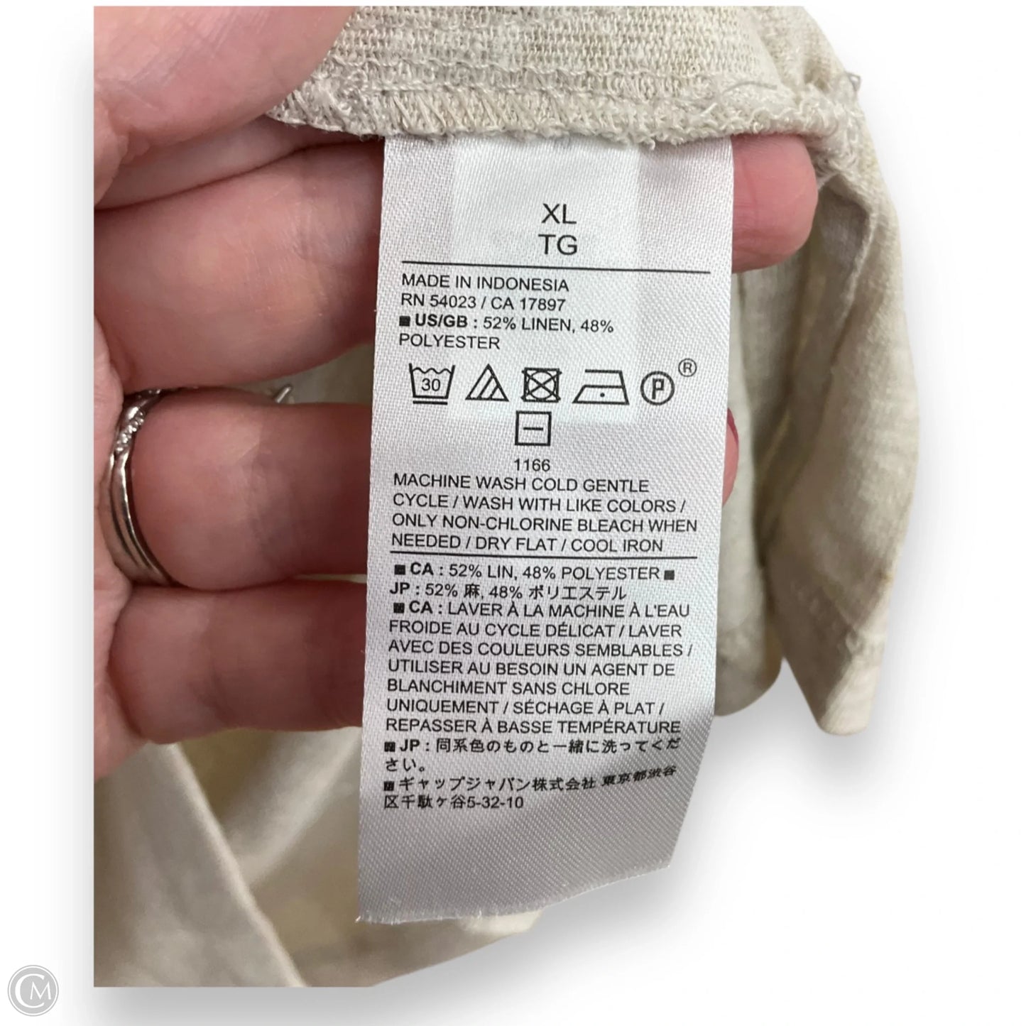 Top Short Sleeve By Banana Republic In Tan, Size: Xl
