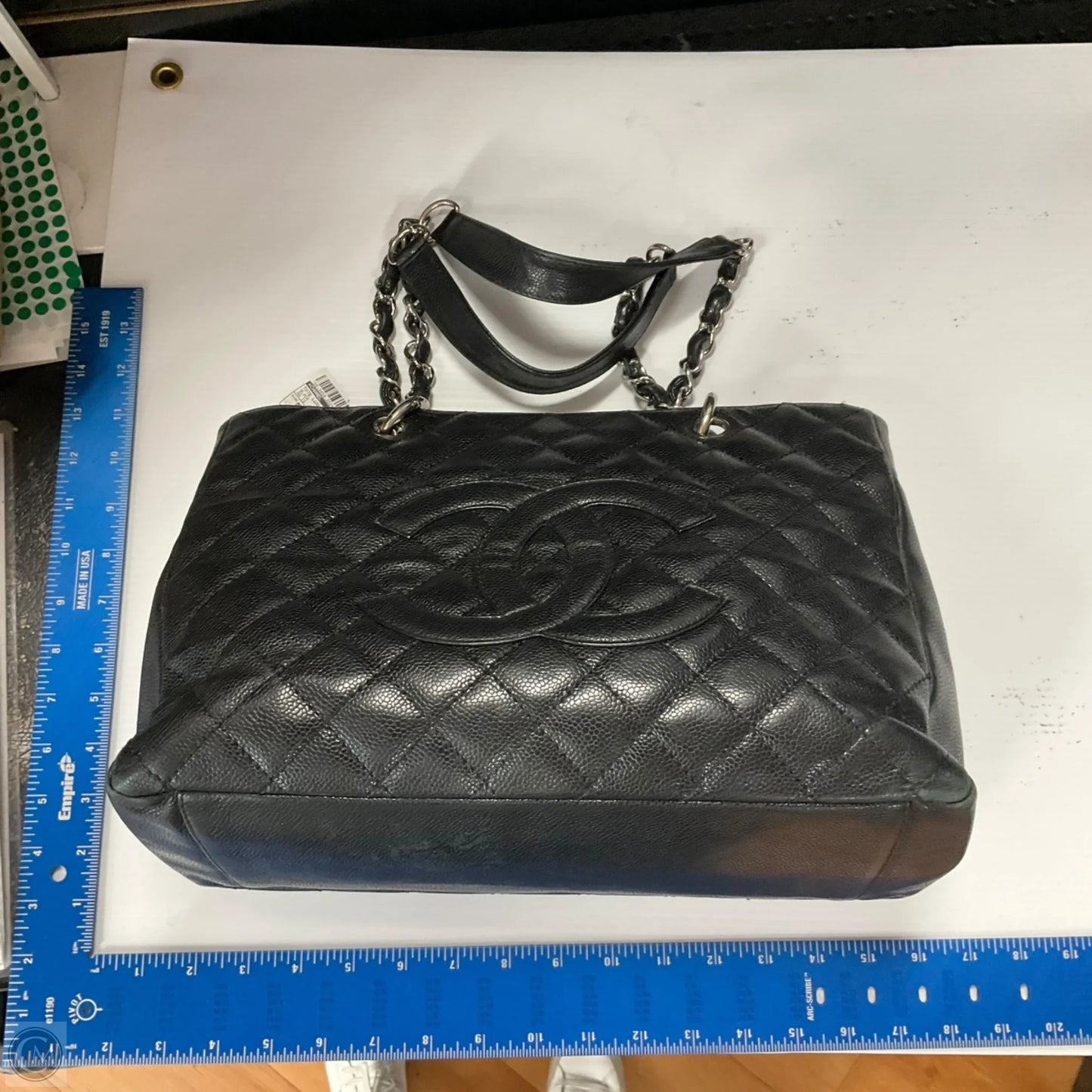 Tote Luxury Designer By Chanel, Size: Medium