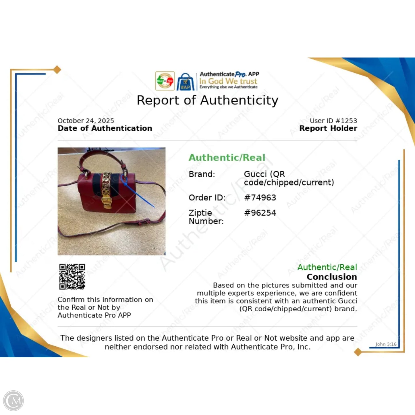 Handbag Luxury Designer By Gucci, Size: Small