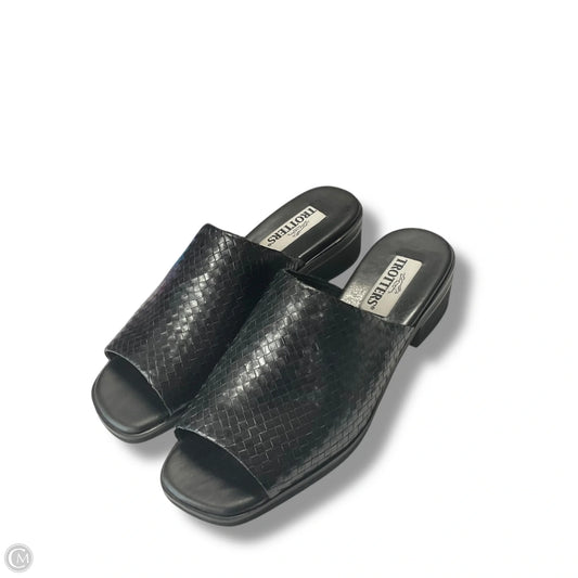 Sandals Heels Block By Clothes Mentor In Black, Size: 11