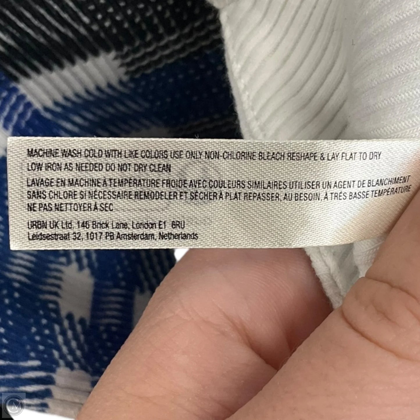 Top Long Sleeve By Free People In Blue & White, Size: Xl