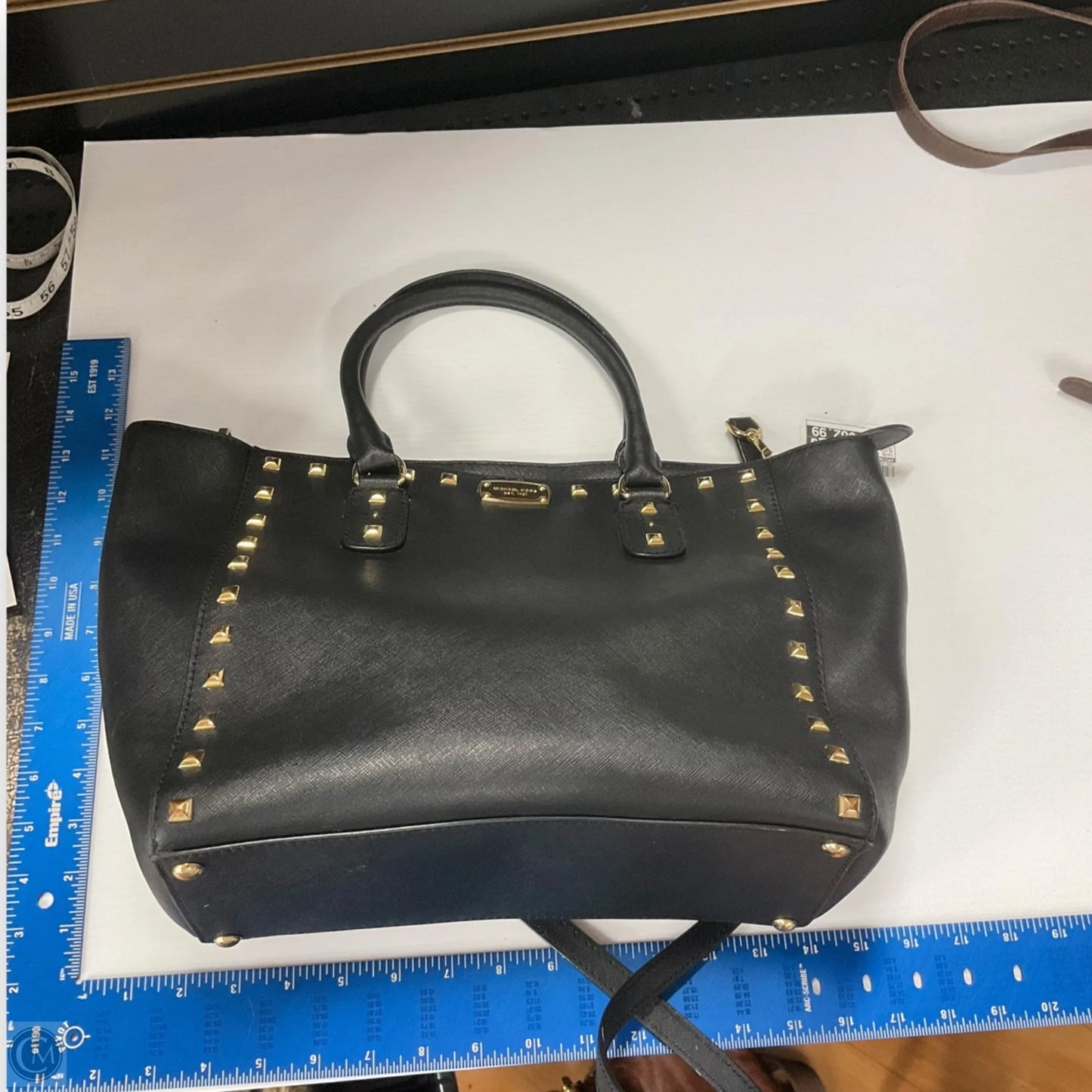 Tote Designer By Michael Kors Size: Medium