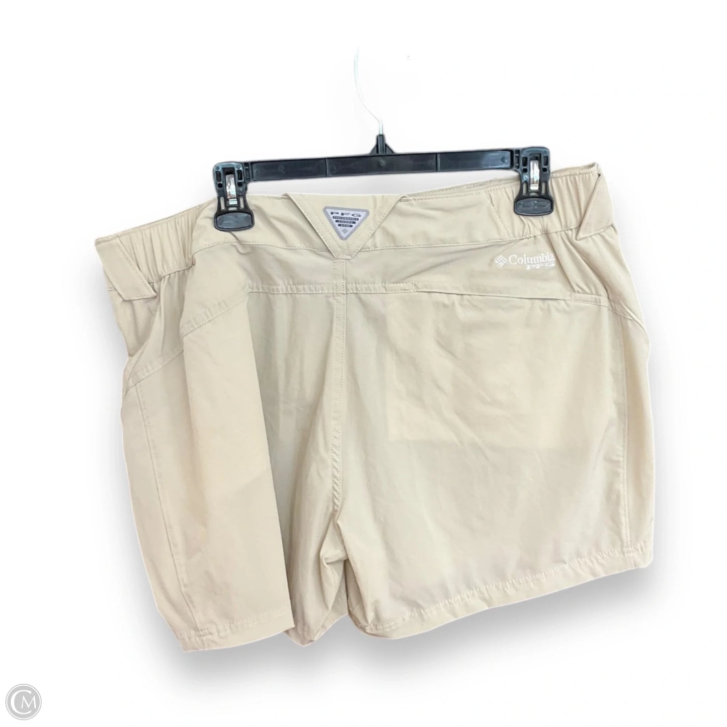 Athletic Shorts By Columbia In Beige, Size: Xl