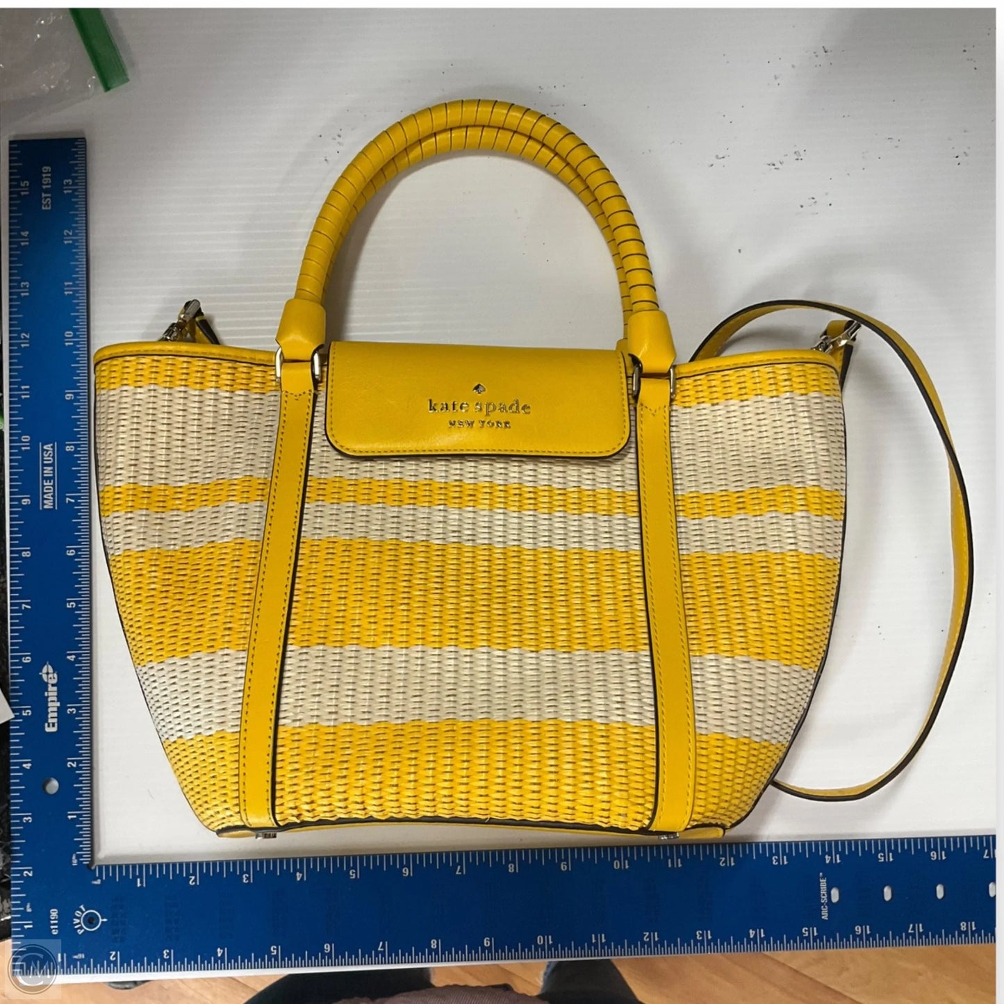 Crossbody Designer By Kate Spade, Size: Large