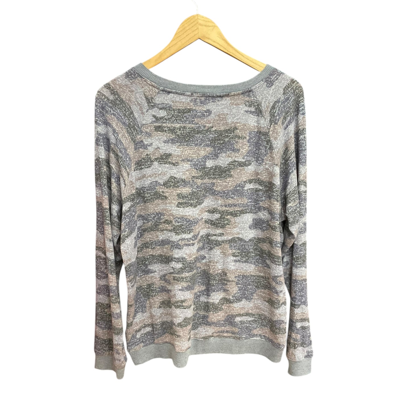Top Long Sleeve Basic By Workshop In Camouflage Print, Size: L
