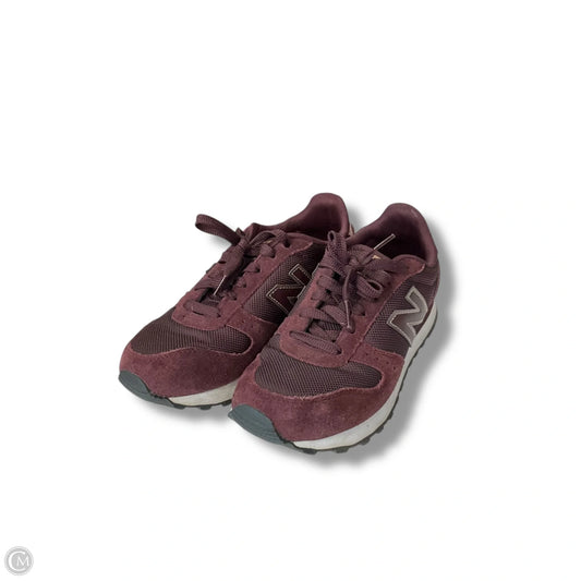 Shoes Athletic By New Balance In Maroon, Size: 6.5