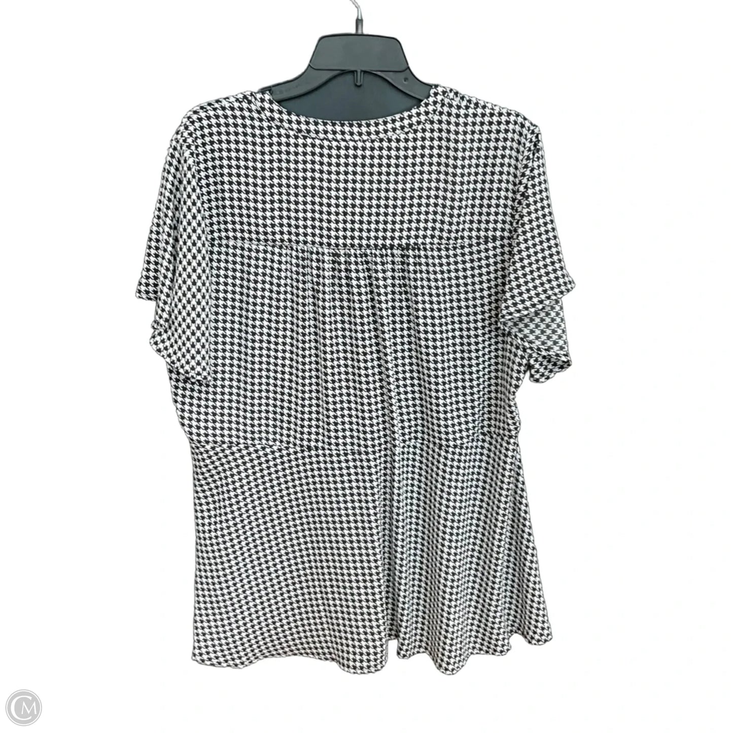 Top Short Sleeve By Torrid In Black & White, Size: 2x