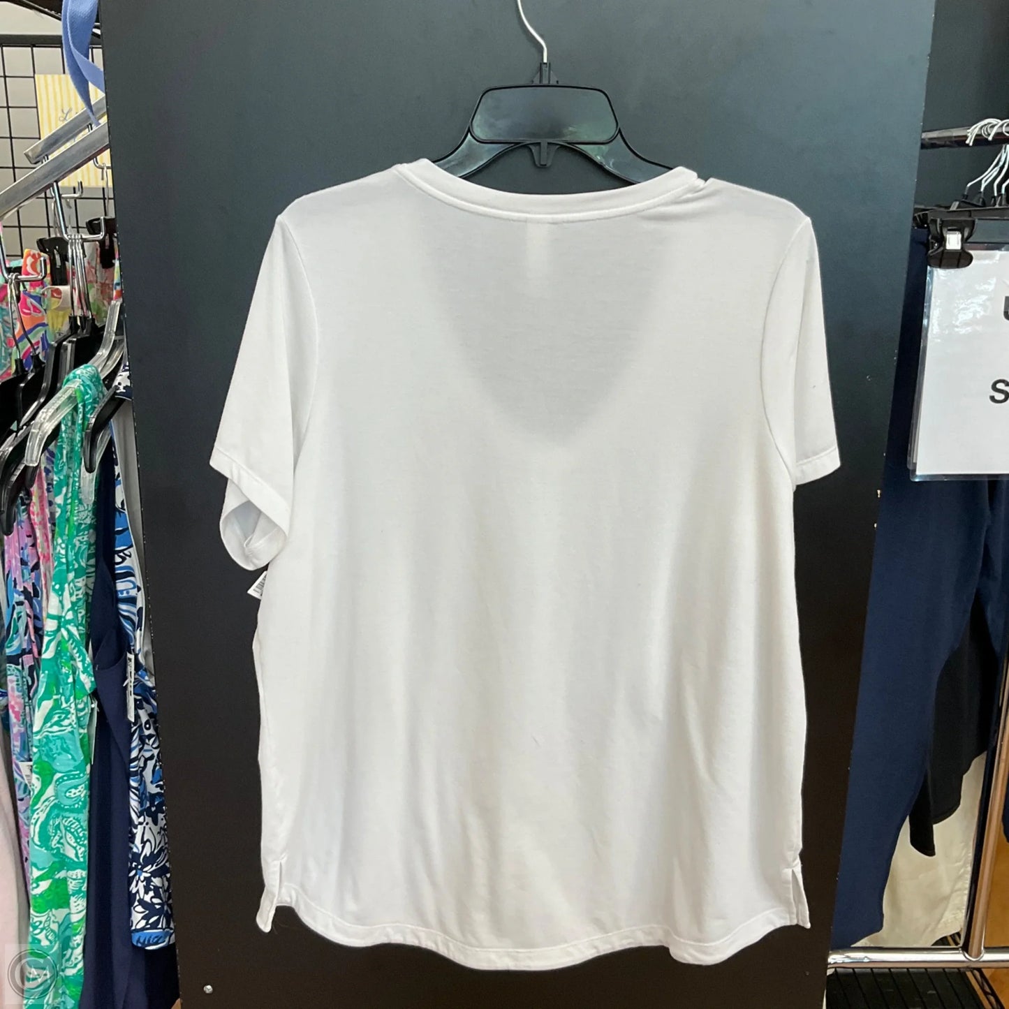 Athletic Top Short Sleeve By Athleta In White, Size: 1x