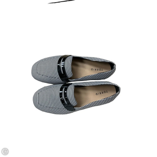 Shoes Flats By Torrid In Checkered Pattern, Size: 11