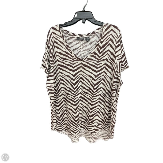 Top Short Sleeve By Tahari In Brown, Size: 2x