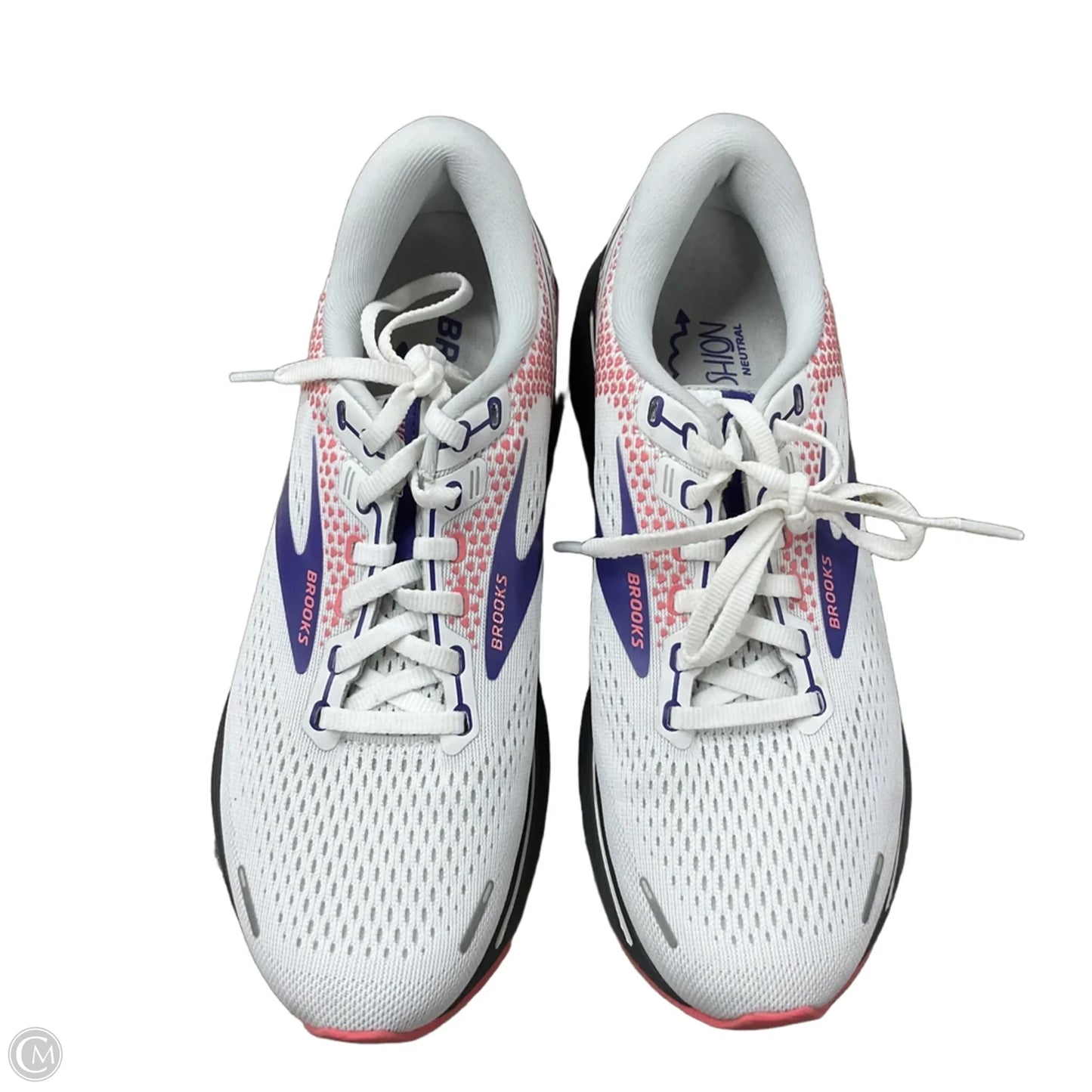 Shoes Athletic By Brooks In White, Size: 8.5
