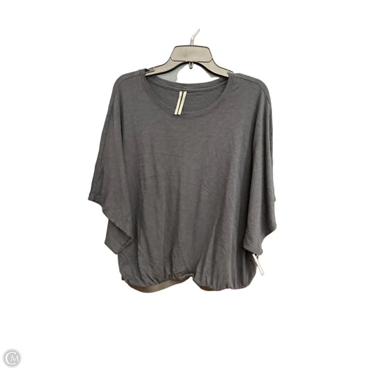Top Short Sleeve By Anthropologie In Black, Size: Xl