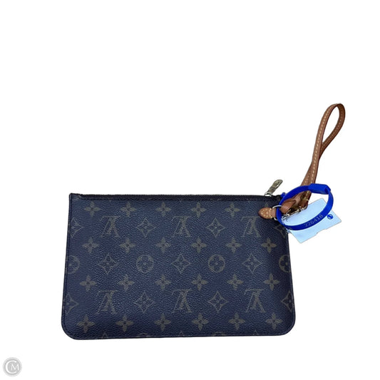 Wristlet Luxury Designer By Louis Vuitton, Size: Medium