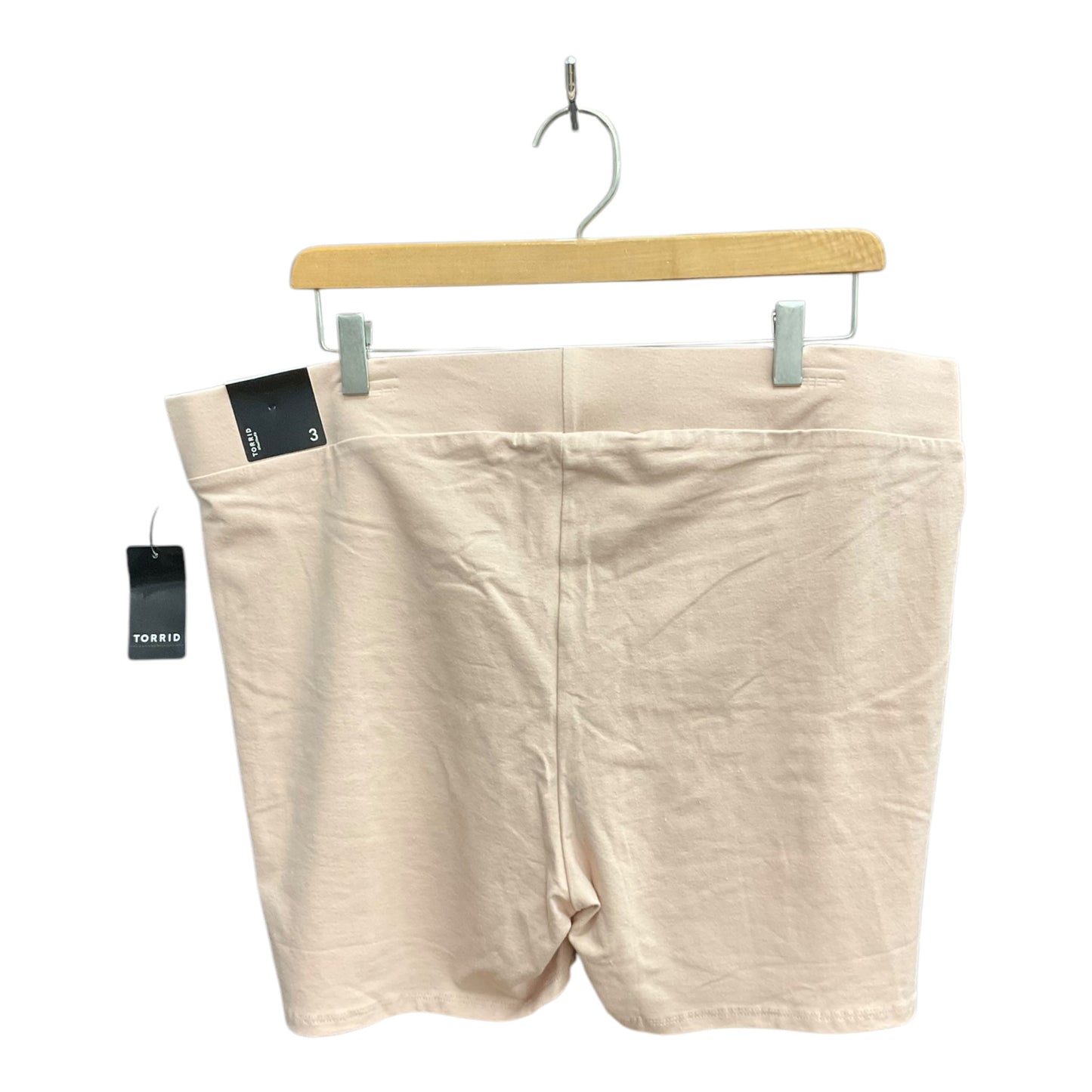 Athletic Shorts By Torrid In Peach, Size: 30