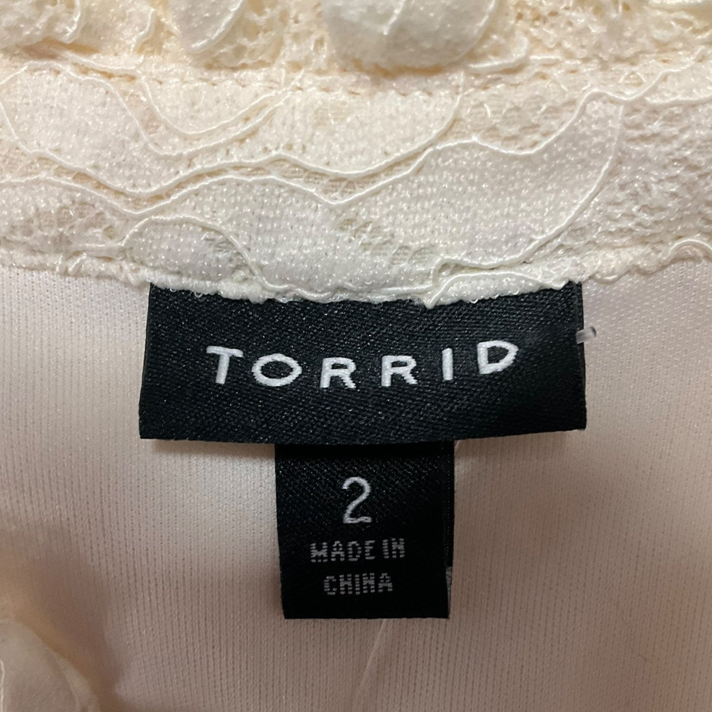 Dress Casual Short By Torrid In Cream, Size: 2