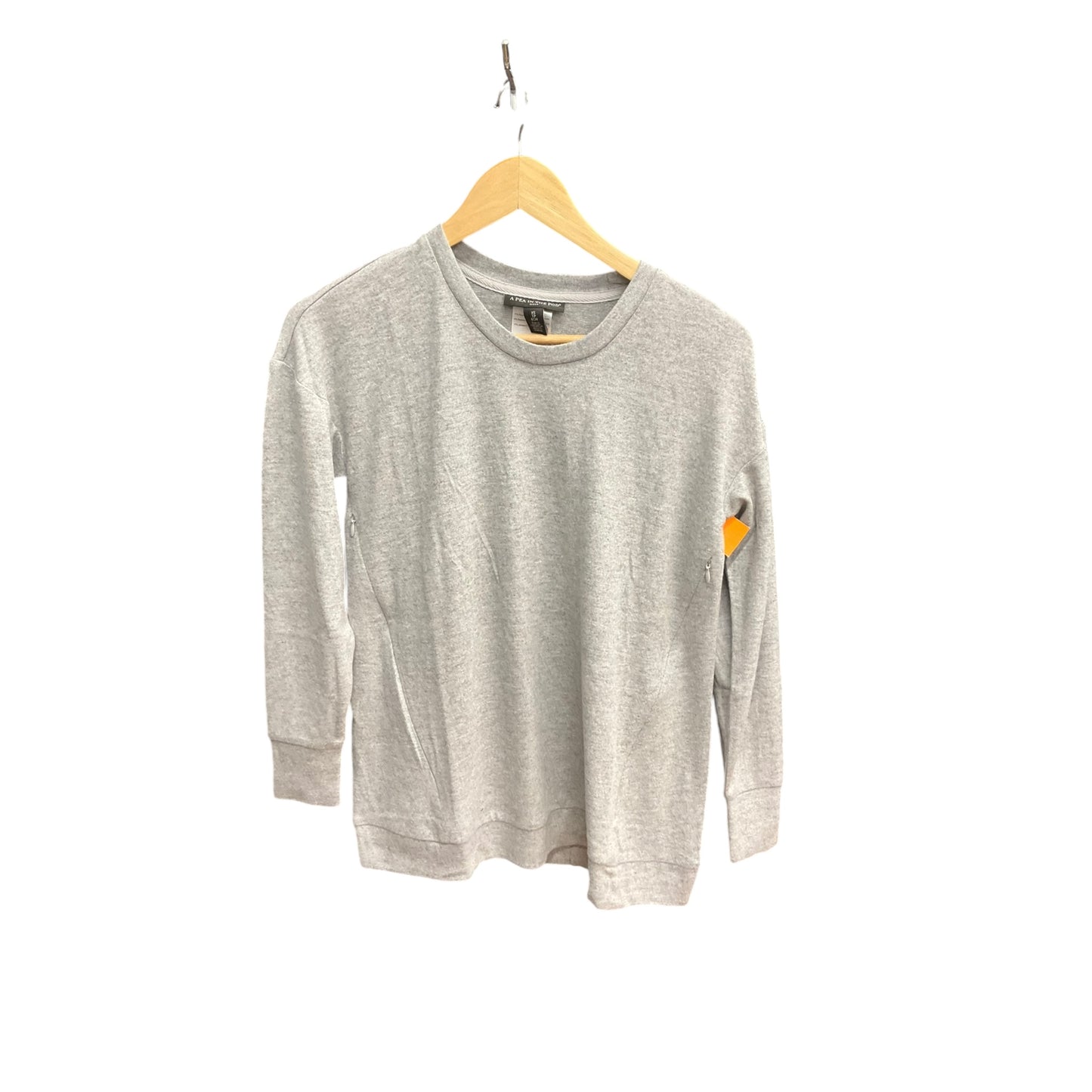 Athletic Top Long Sleeve Crewneck By A Pea In The Pod In Grey, Size: Xs