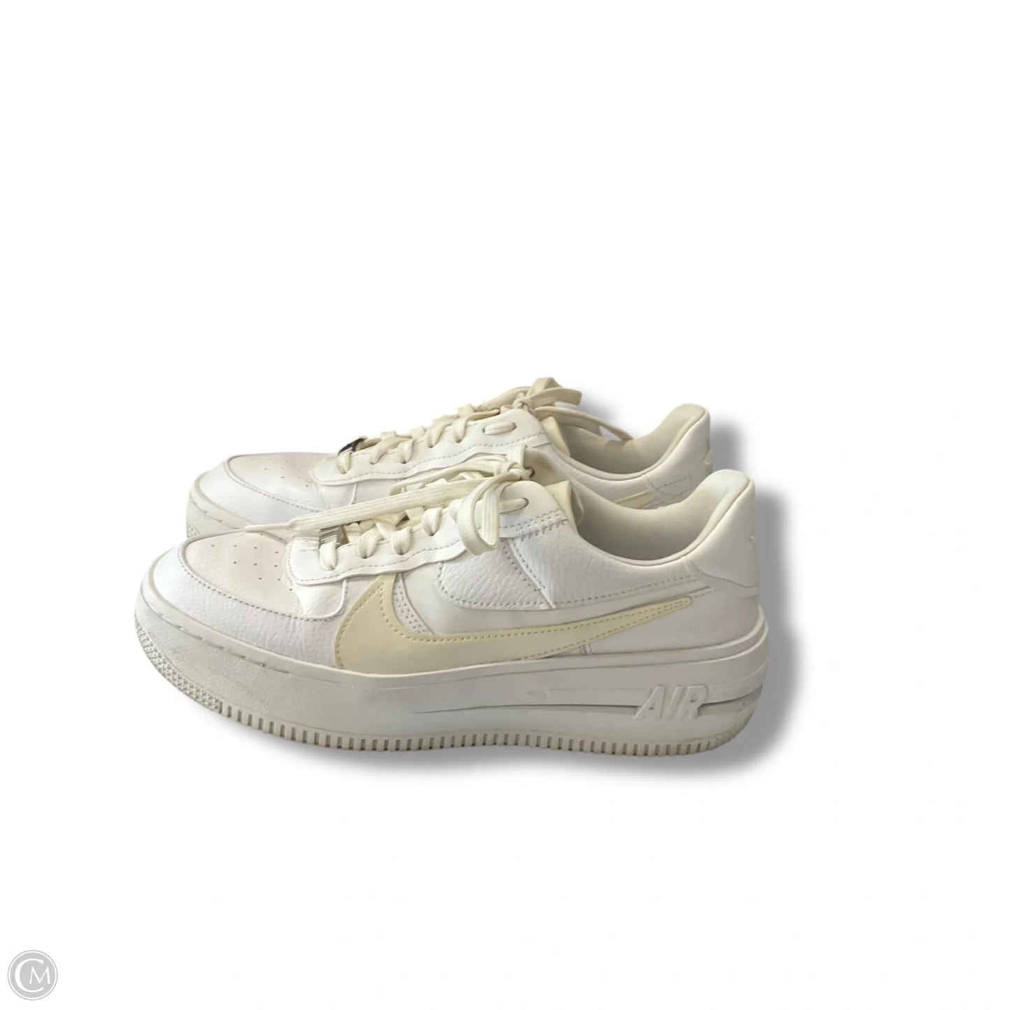 Shoes Sneakers By Nike In White, Size: 9