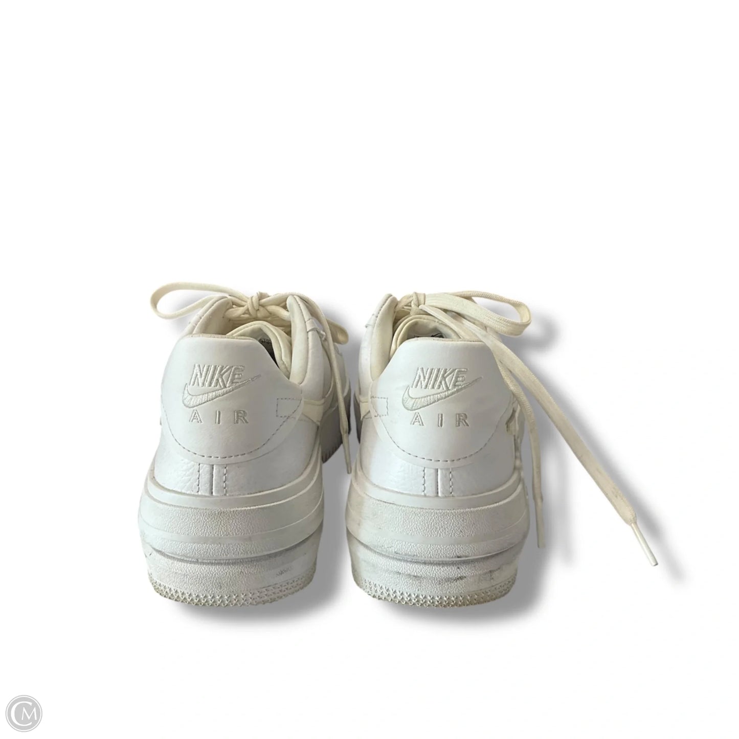 Shoes Sneakers By Nike In White, Size: 9