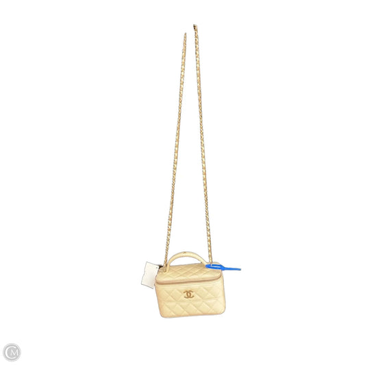 Makeup Bag Luxury Designer By Chanel, Size: Small
