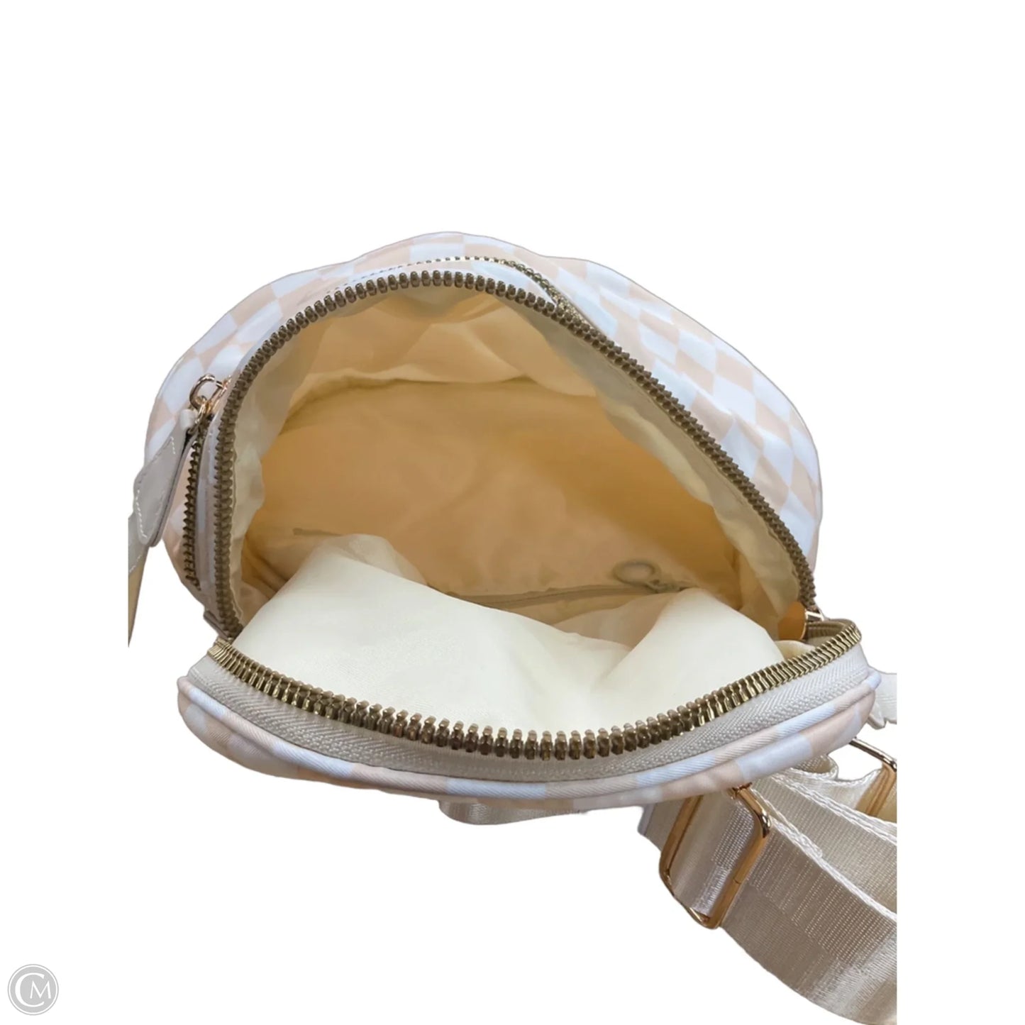 Crossbody By Clothes Mentor, Size: Medium