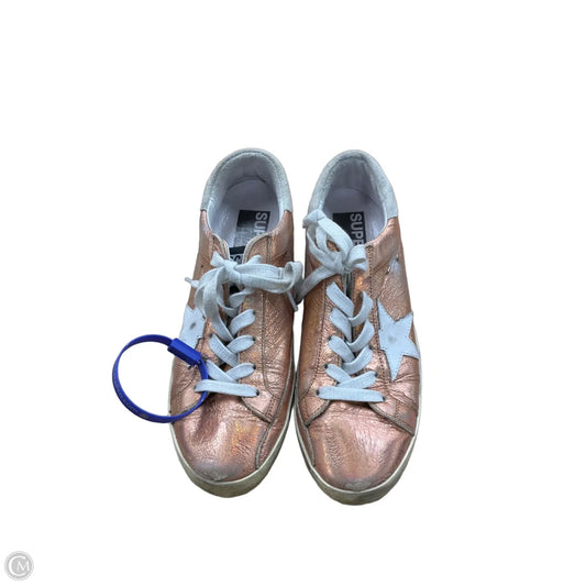 Shoes Luxury Designer By Golden Goose In Rose Gold, Size: 9