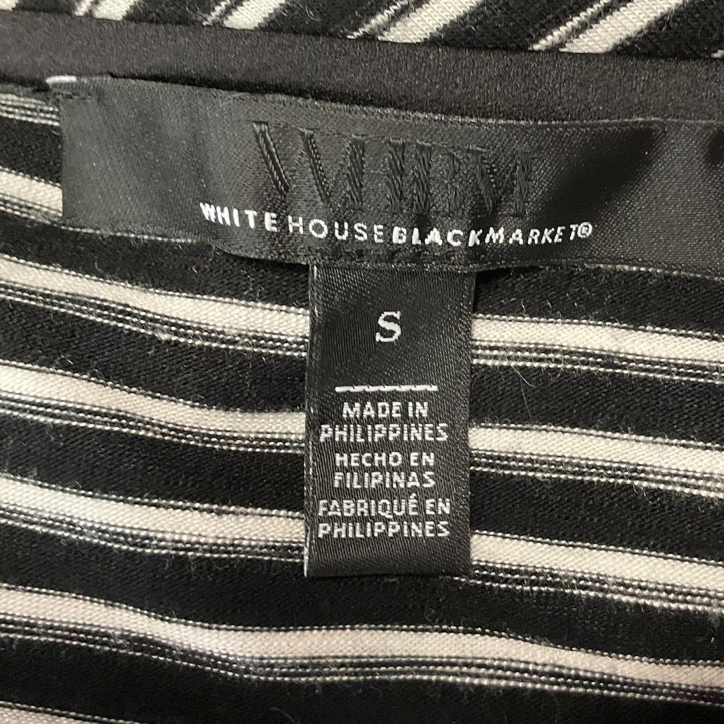 Top Short Sleeve By White House Black Market In Black & White, Size: S