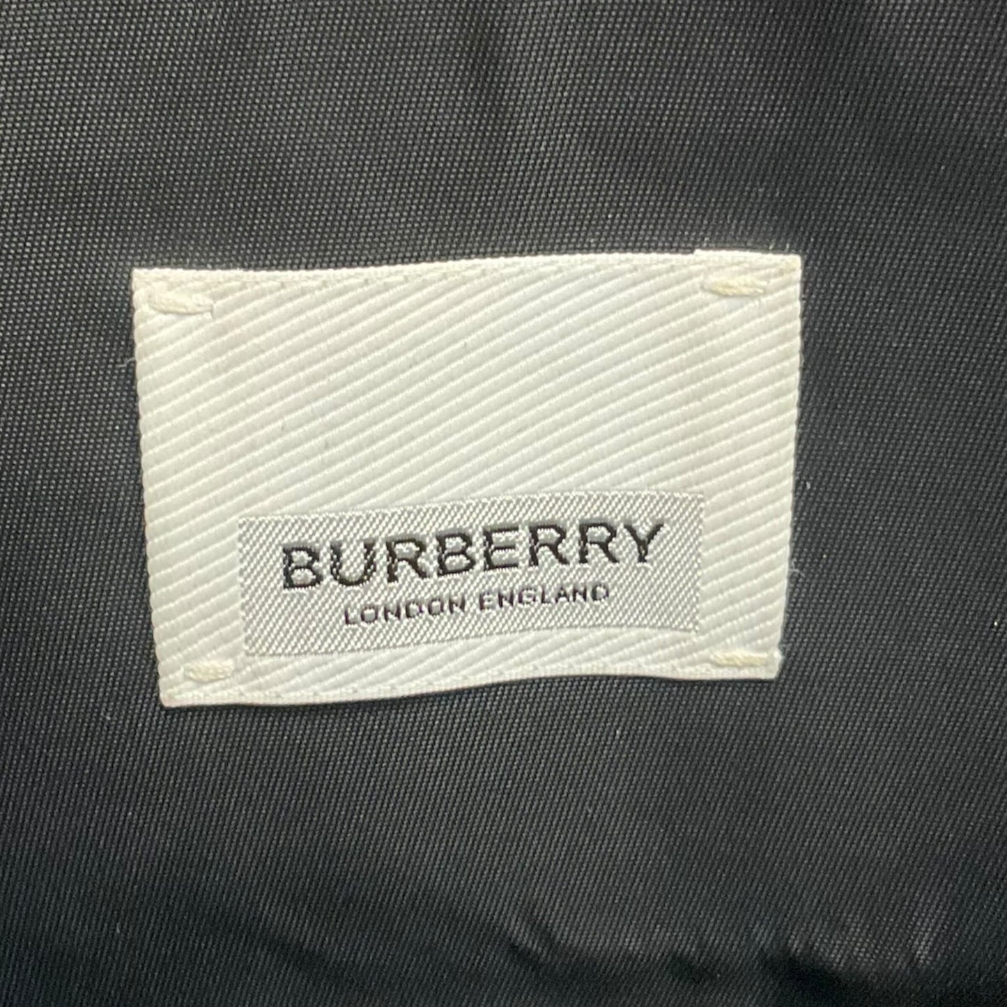 Handbag Luxury Designer By Burberry  Size: Large