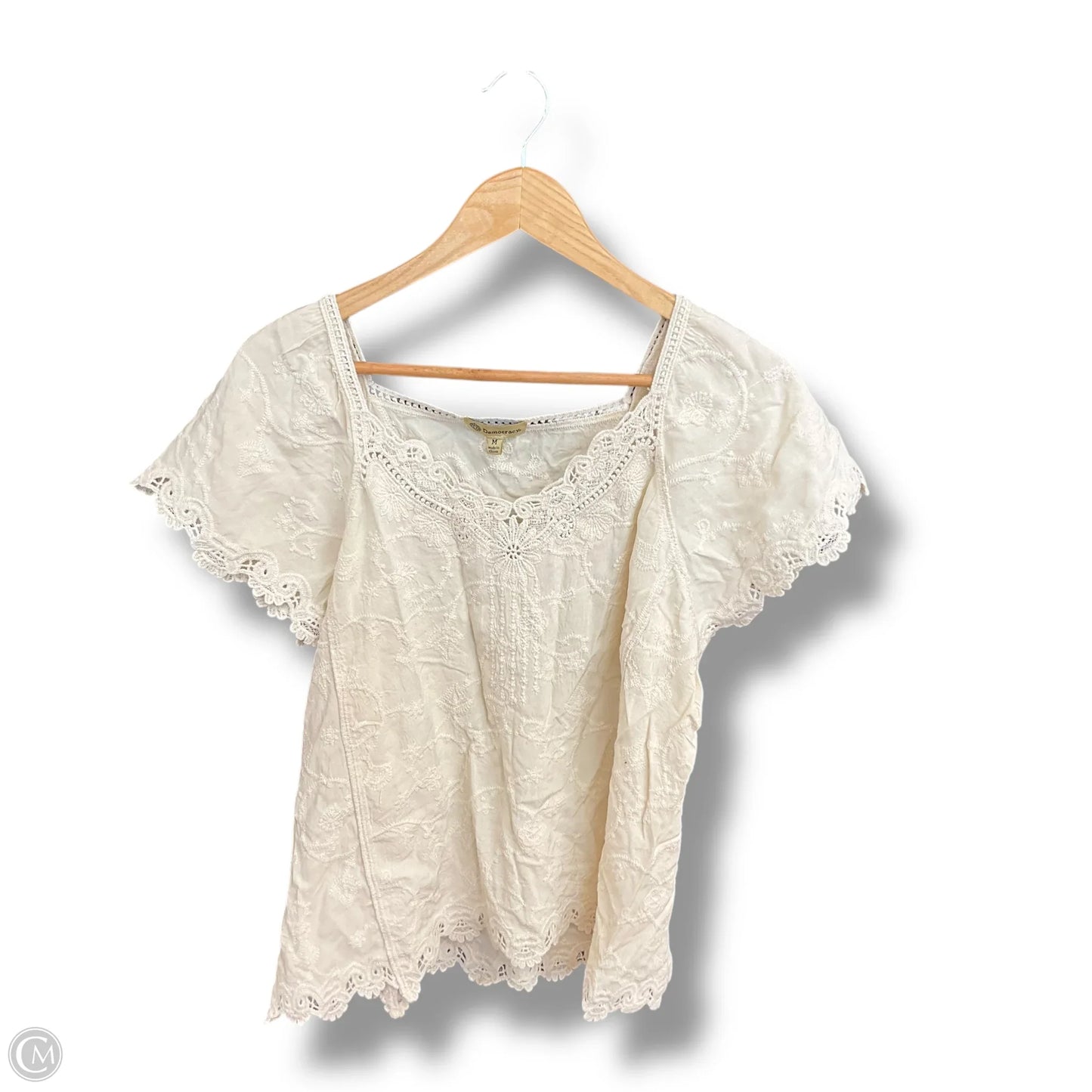 Top Short Sleeve By Democracy In Cream, Size: M