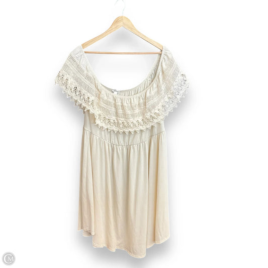 Dress Casual Short By Torrid In Cream, Size: 2x