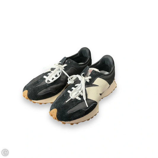 Shoes Athletic By New Balance In Black & White, Size: 9