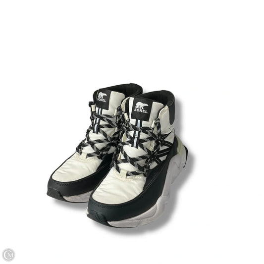 Boots Ankle Flats By Sorel In Black & White, Size: 10