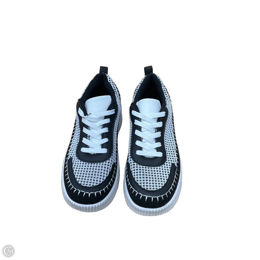Shoes Sneakers By Nicole Miller In Black & White, Size: 10