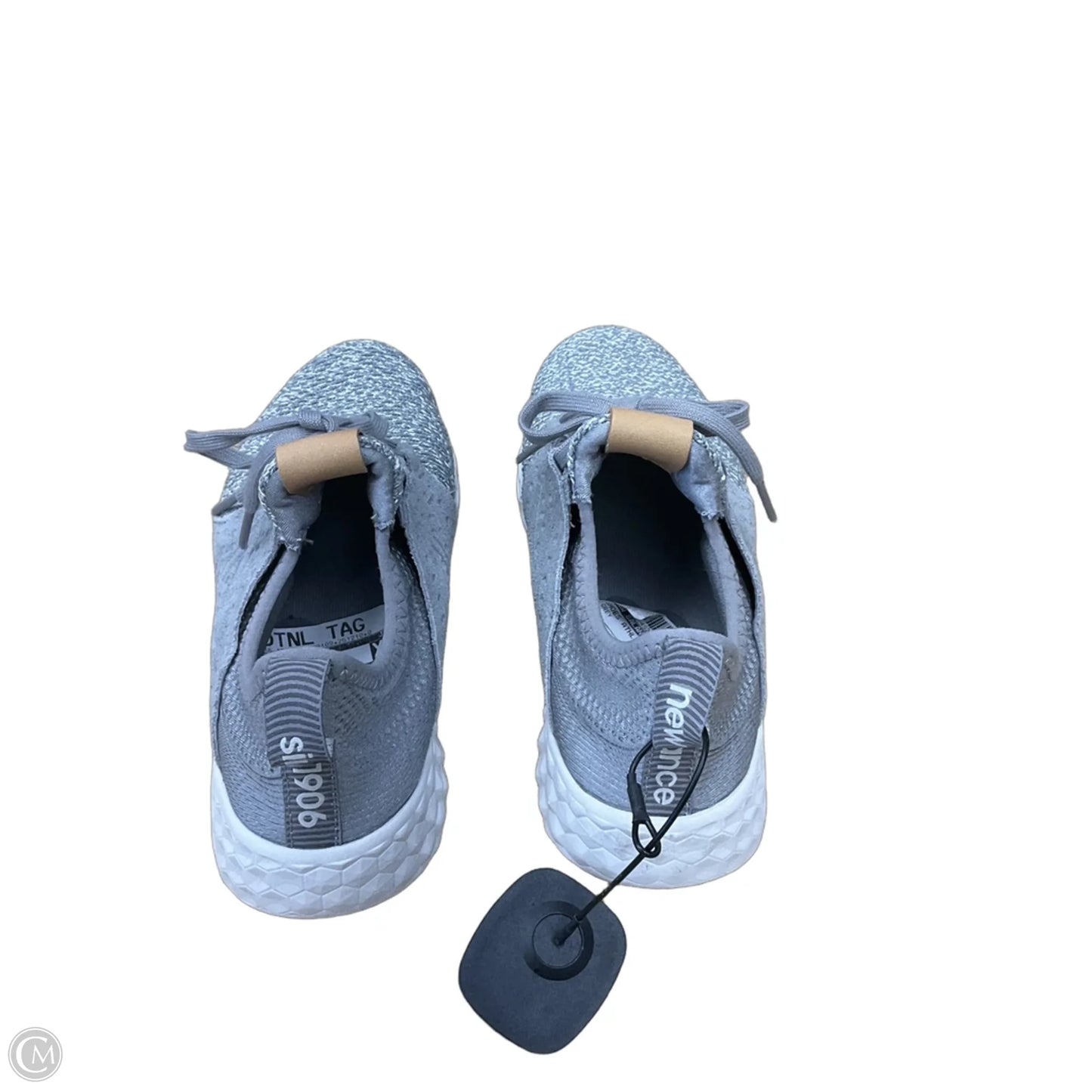 Shoes Athletic By New Balance In Grey, Size: 6