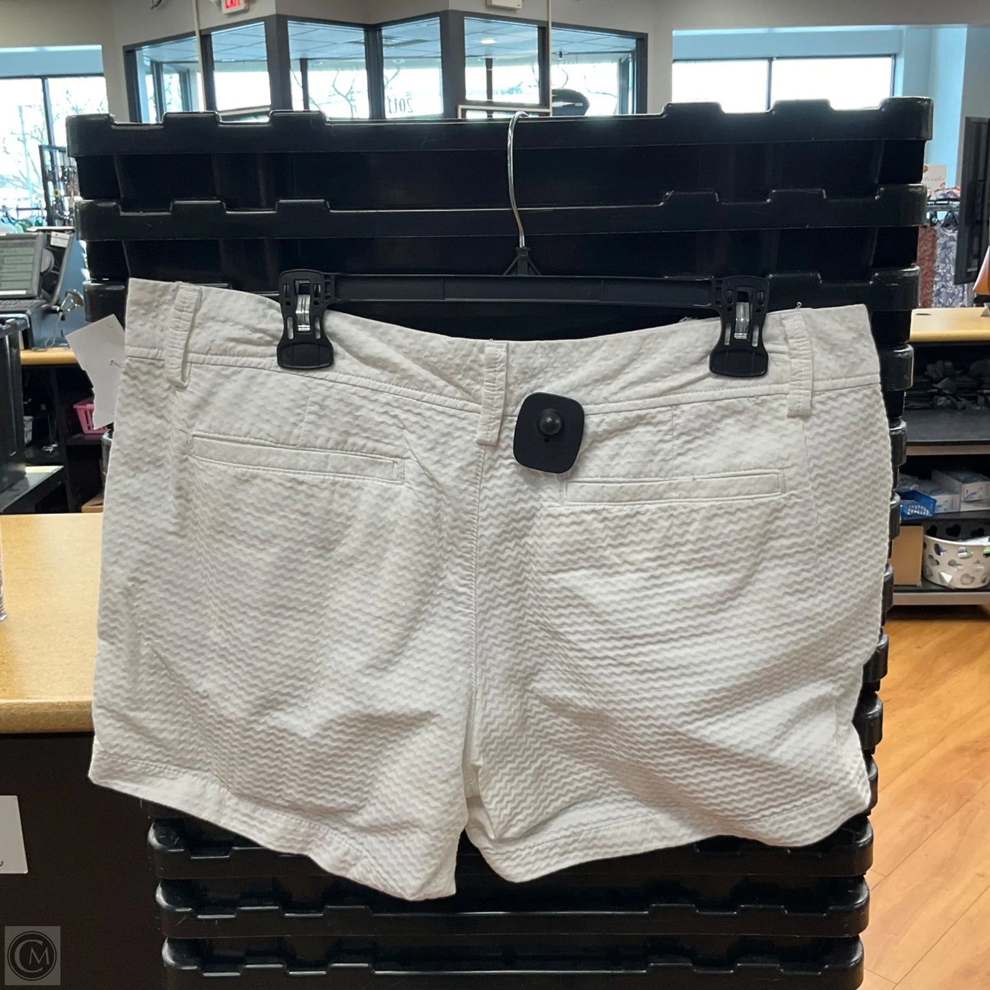 Shorts Designer By Lilly Pulitzer In Blue & White, Size: L