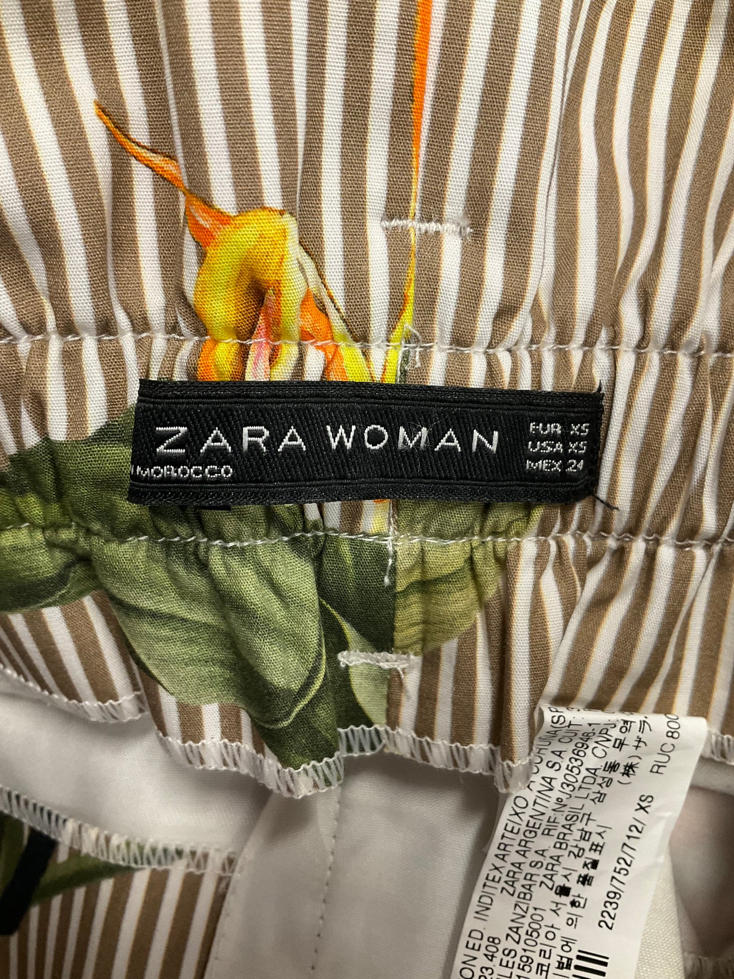 Pants Wide Leg By Zara In Floral Print, Size: 2