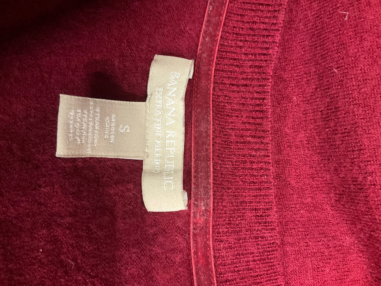 Sweater By Banana Republic In Red, Size: S