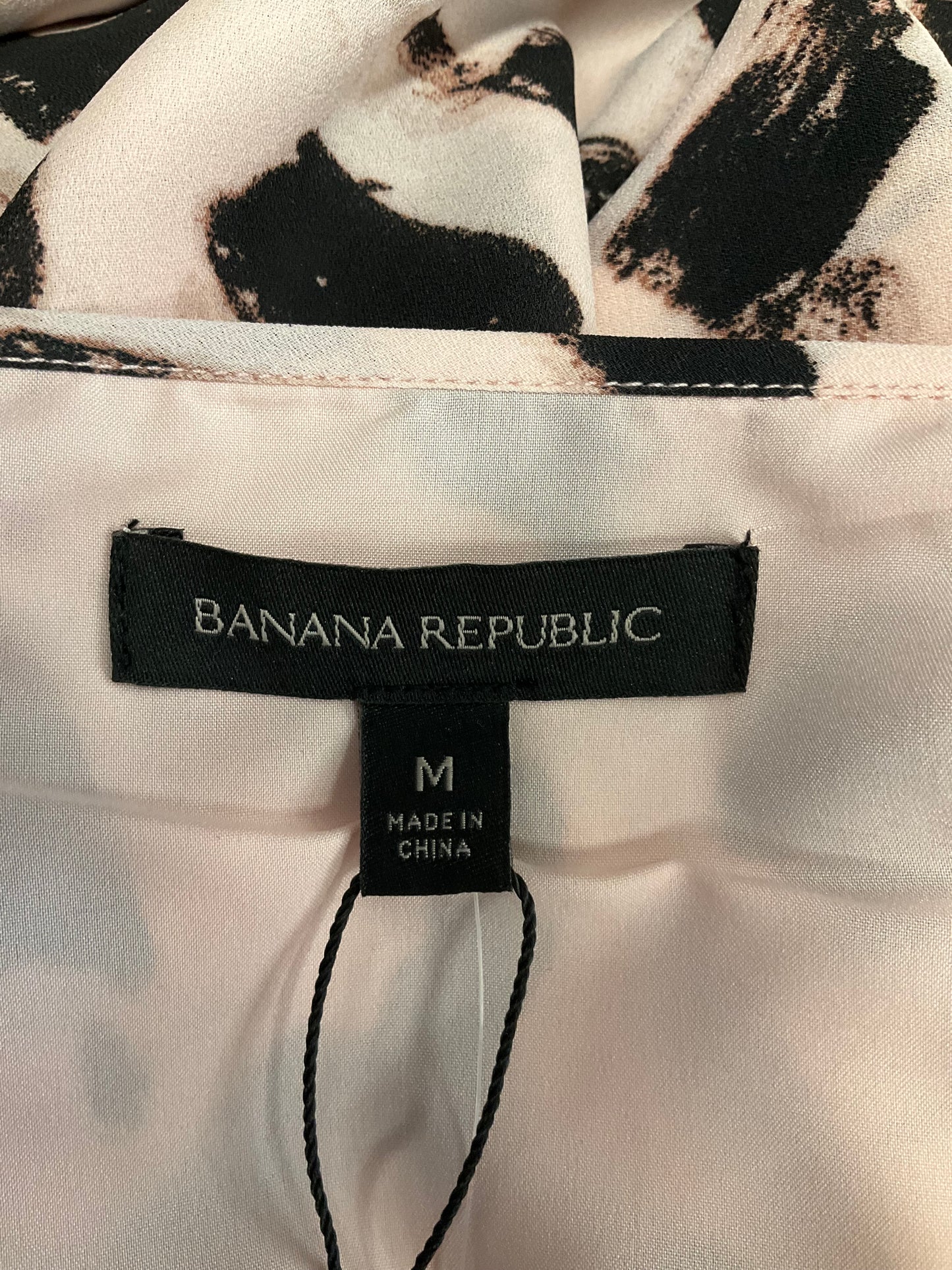 Dress Casual Short By Banana Republic  Size: M