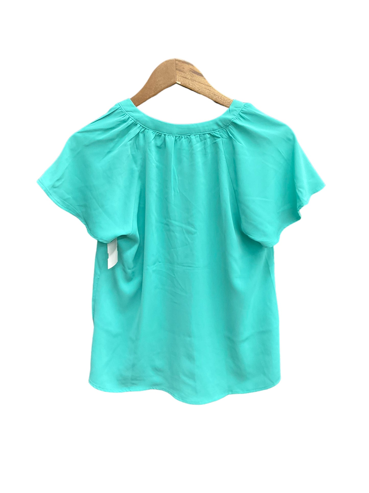 Top Short Sleeve By Olive And Oak  Size: S