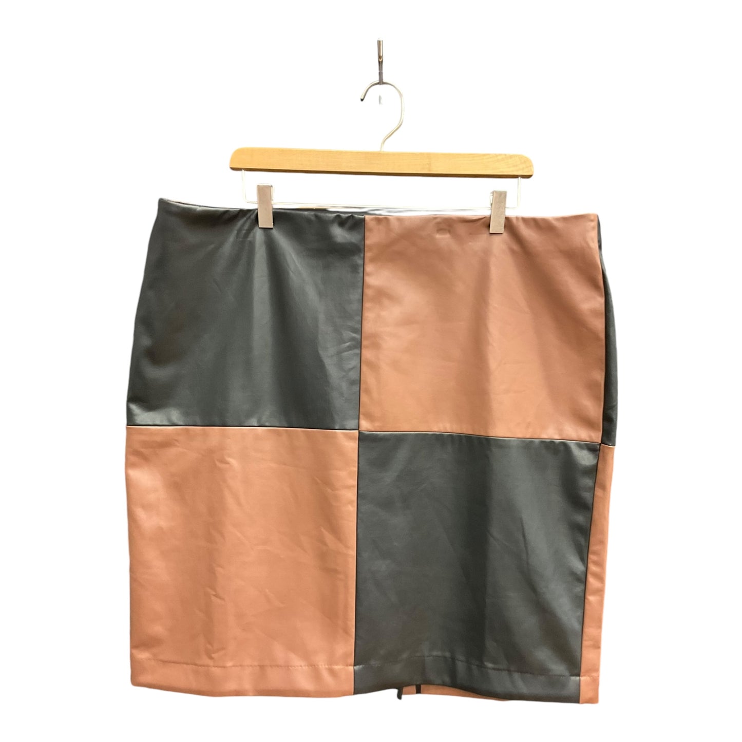 Skirt Mini & Short By Bar Iii In Black & Brown, Size: 18