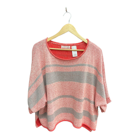 Sweater Short Sleeve By Anthropologie In Grey & Red, Size: M