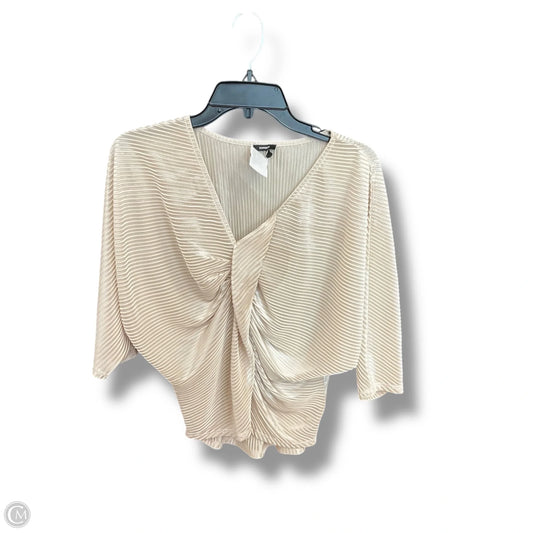 Top Short Sleeve By Express In Cream, Size: S
