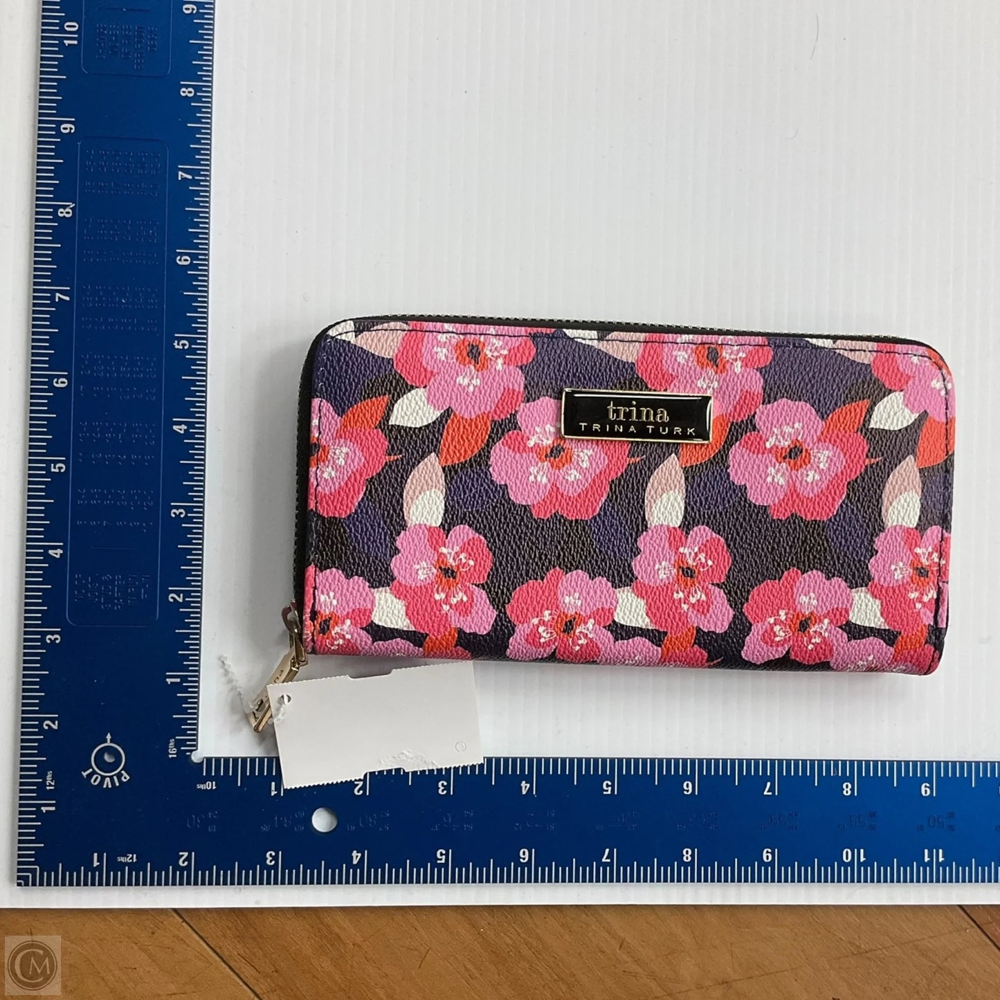 Wallet By Trina By Trina Turk, Size: Large