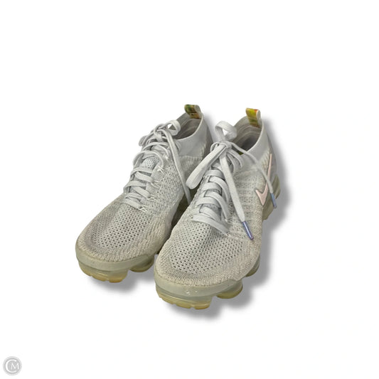 Shoes Athletic By Nike In Grey, Size: 9