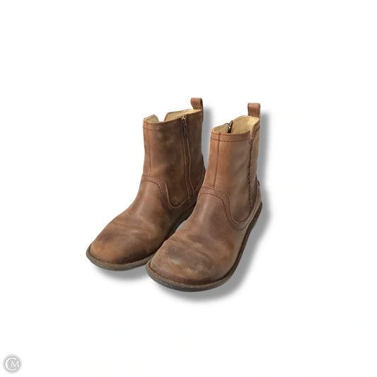 Boots Designer By Ugg In Brown, Size: 8