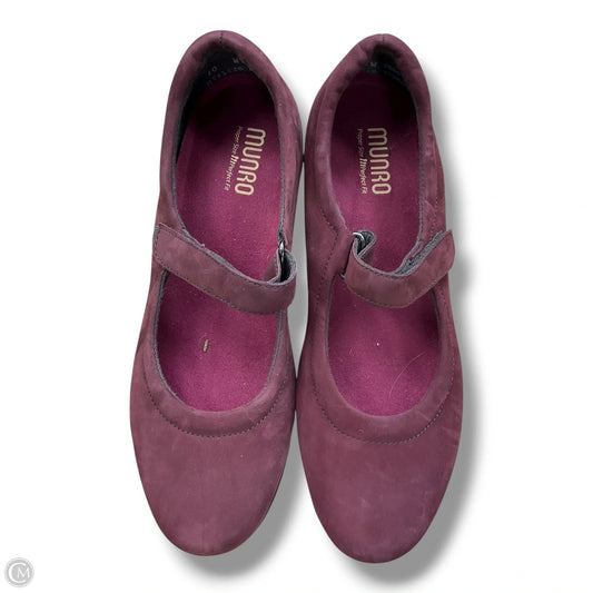 Shoes Flats By Munro In Red, Size: 10
