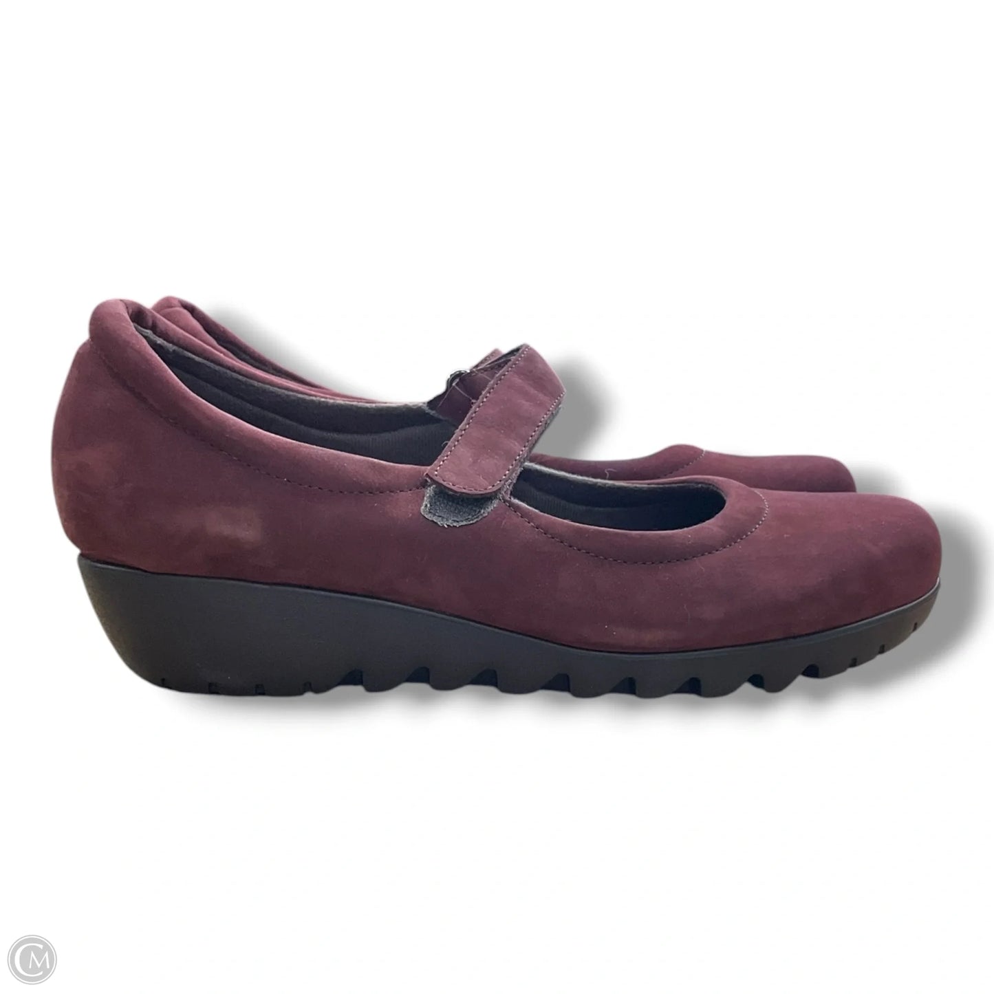Shoes Flats By Munro In Red, Size: 10