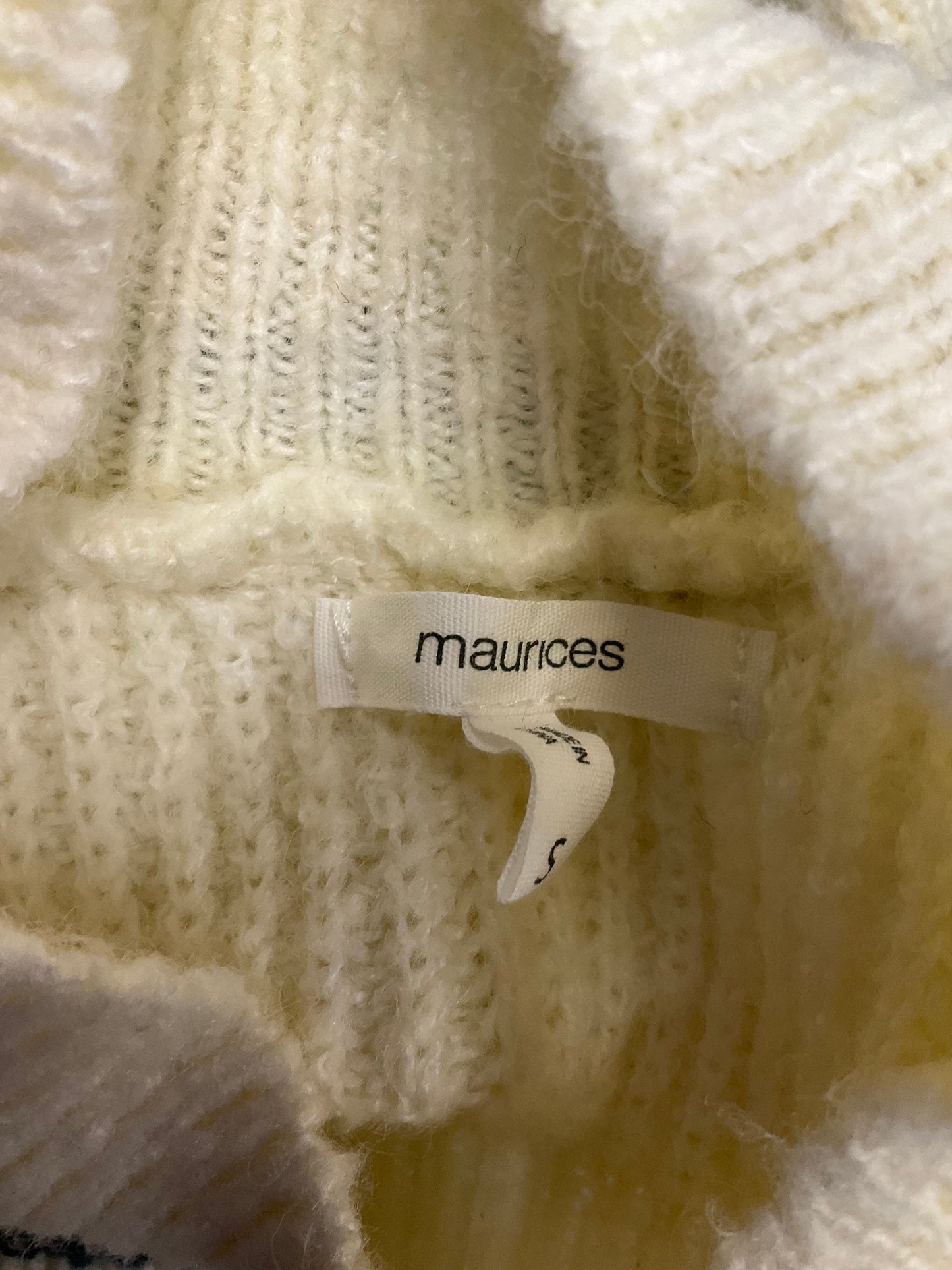 Striped Pattern Sweater Maurices, Size S