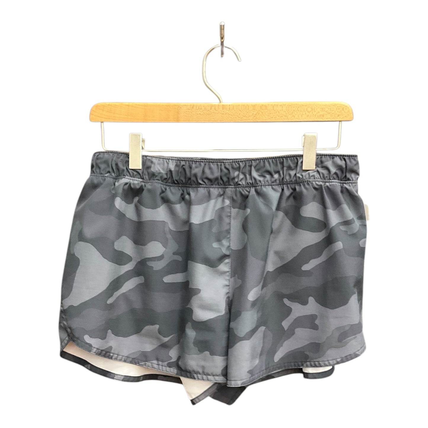 Athletic Shorts By Old Navy In Camouflage Print, Size: M